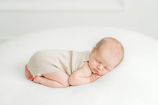 From Sleepless Nights to Sweet Dreams: Establishing Newborn Sleep Patterns