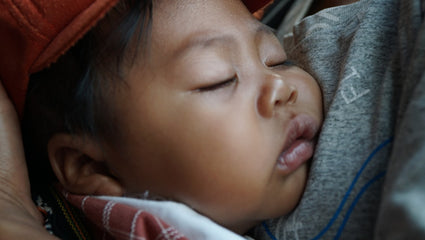 Why Your Baby Keeps Dozing Off During Nursing Sessions